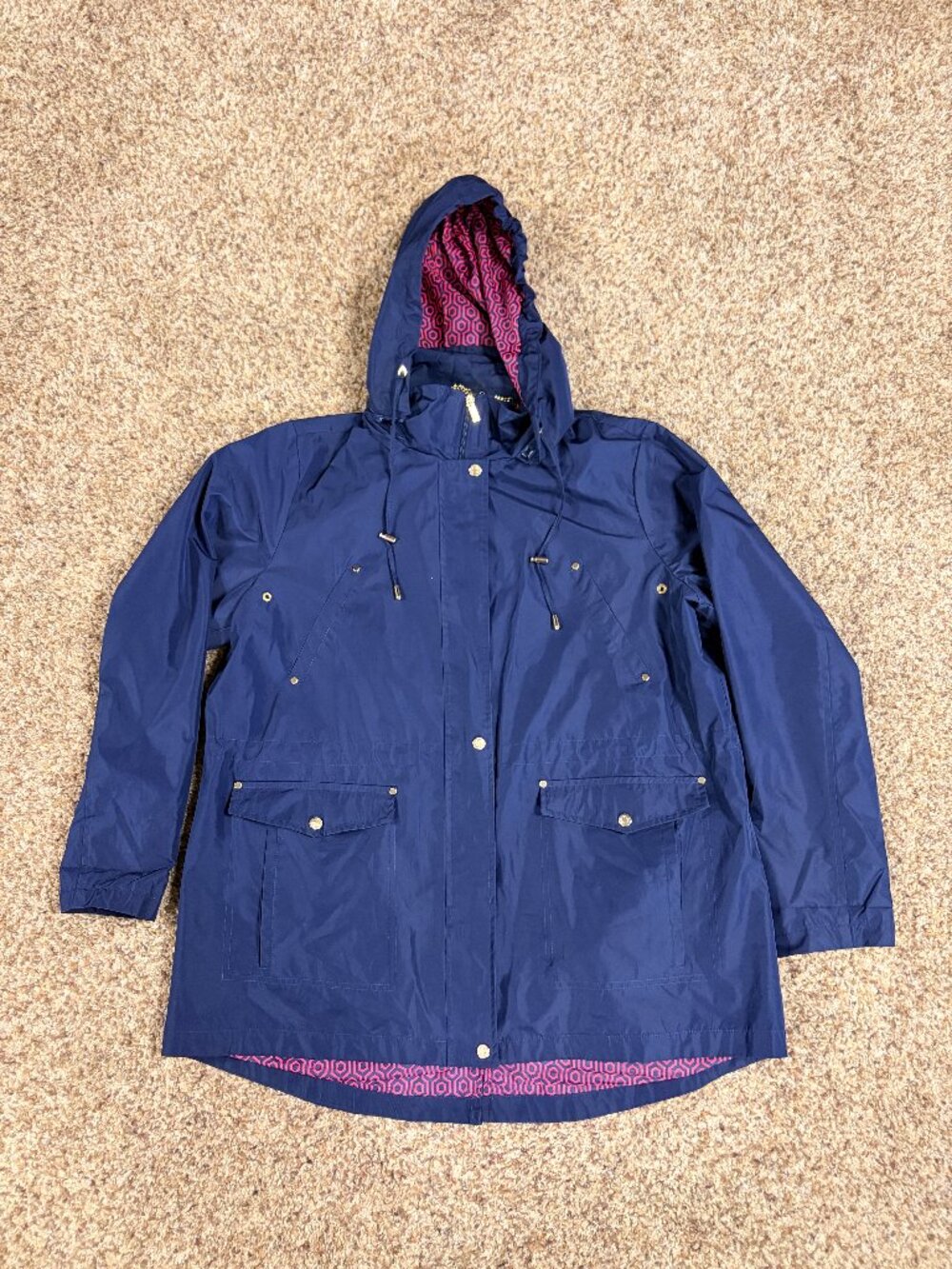 Wander Navy Blue Raincoat with print lining - Womens Size XL - 2224